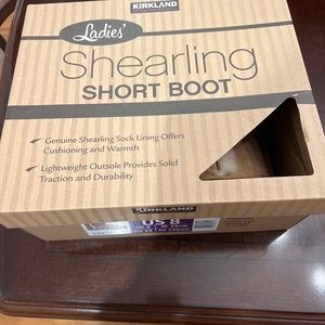 Kirkland ladies short boot